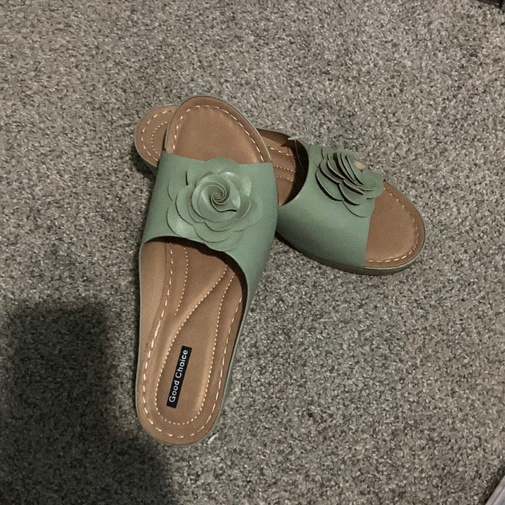 Celery green small wedge sandals. Brand new never been worn. Size 10